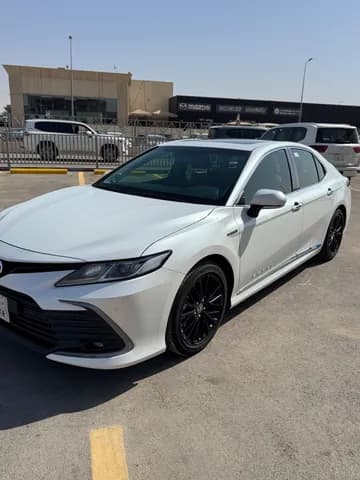 Used Toyota Camry 2.5L GLE-X HEV 2024