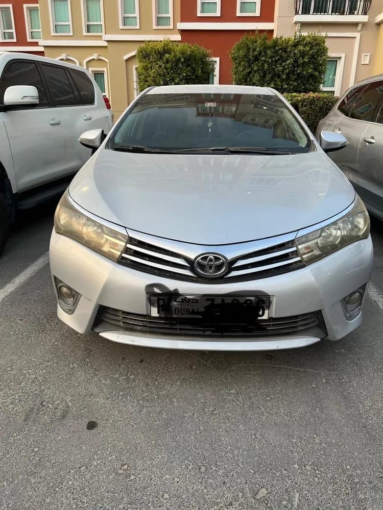 Used Toyota Corolla 2.0 L SE Plus 2015