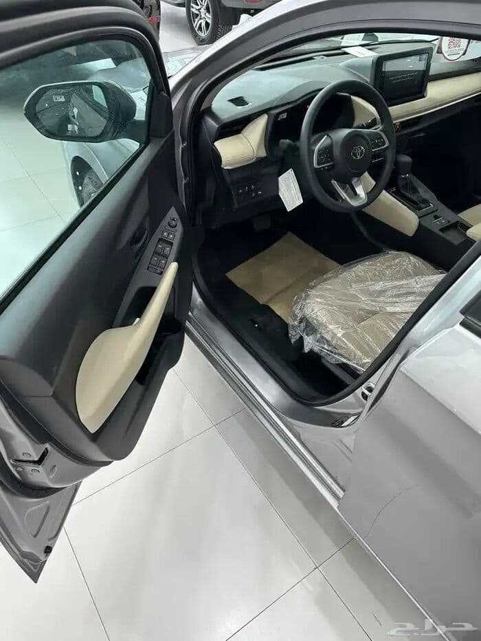 تويوتا يارس 1.3L SE 2026 الجديد