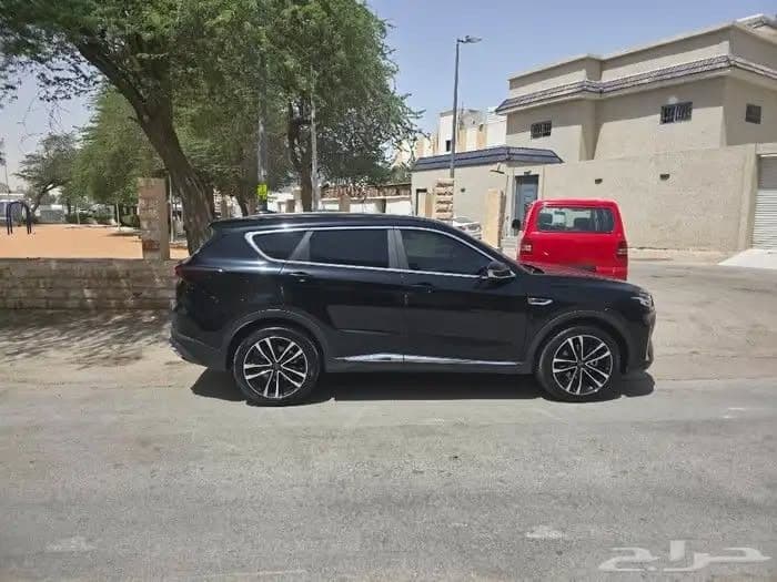 مستعملة جيتور X70 Plus 1.5T Comfort 5 Seater 2023