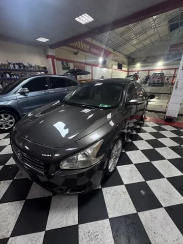 Used Nissan Maxima 3.5 SV 2012 Used Nissan Maxima 3.5 SV 2012 used_cars.forSale