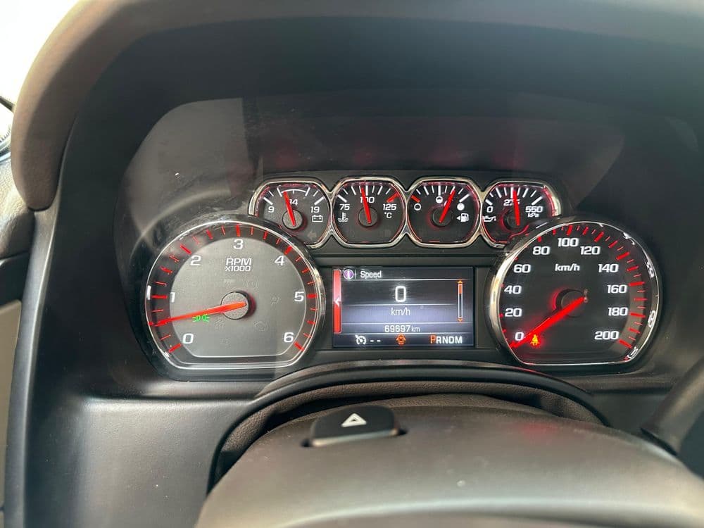 جي إم سي يوكون أكس ال SLT 2016 مستعملة