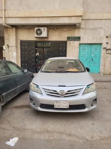 Used Toyota Corolla 2012