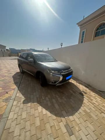 Used Mitsubishi Outlander 2.4L 2016 Used Mitsubishi Outlander 2.4L 2016 for sale