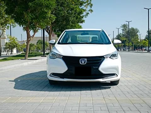 تشانجان إيادو 1.5L Basic 2022 مستعملة تشانجان إيادو 1.5L Basic 2022 مستعملة used_cars.forSale