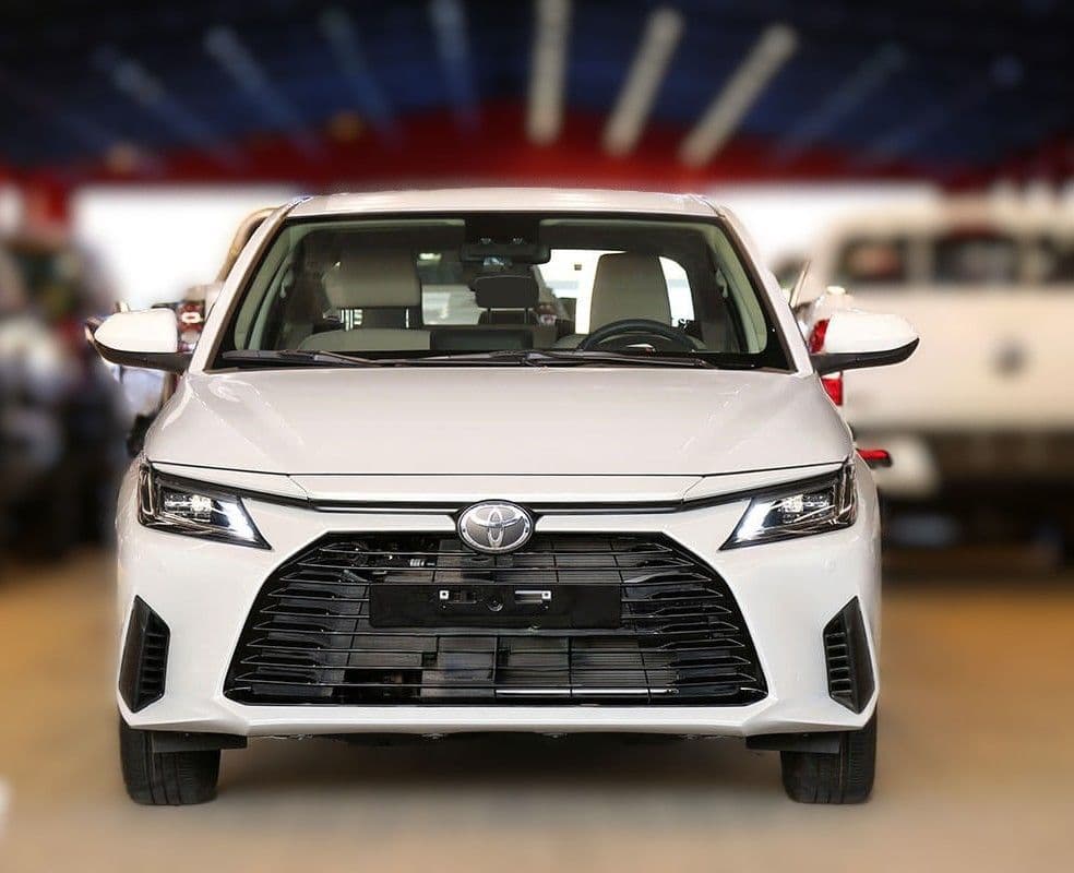 تويوتا يارس 1.3L SE 2026 الجديد