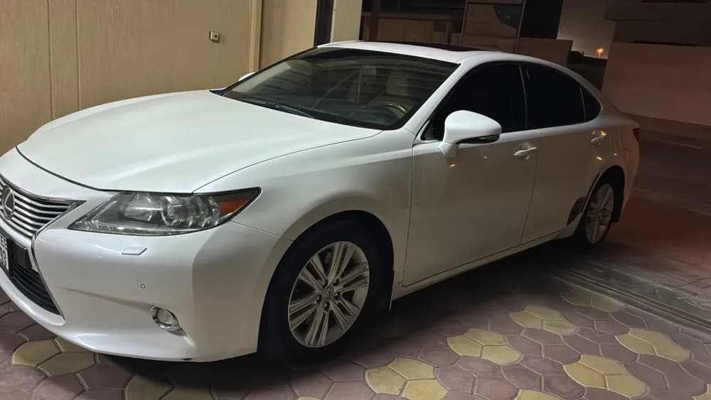 Used Lexus ES 350 4 door 3.5L 2014