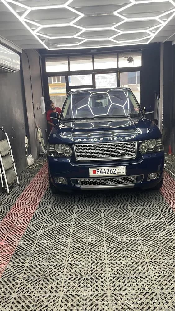 مستعملة لاند روفر رنج روفر 5.0L V8 Autobiography LWB 525 PS 2012