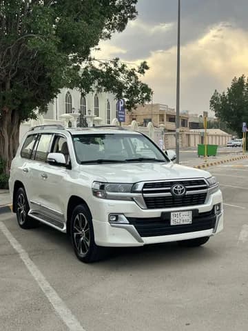 Used Toyota Land Cruiser 4.0L GXR 2021