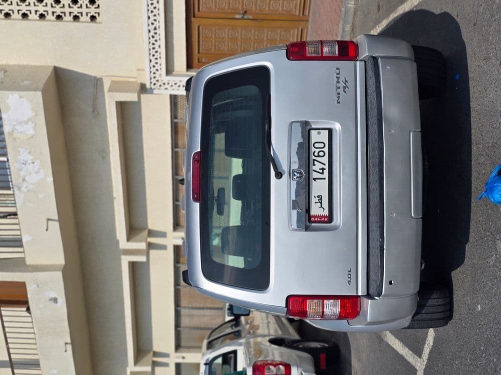 Used Dodge Nitro 3.7L 2009
