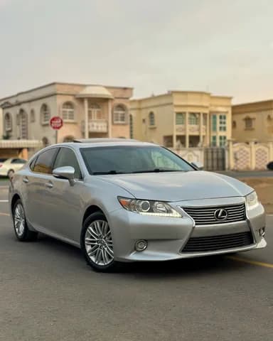 Used Lexus ES 350 4 door 3.5L 2015 Used Lexus ES 350 4 door 3.5L 2015 used_cars.forSale