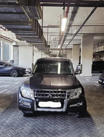 Used Mitsubishi Pajero 3.5L GLS 5 Door 2017 Used Mitsubishi Pajero 3.5L GLS 5 Door 2017 for sale
