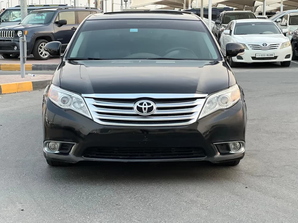 Used Toyota Avalon 3.5 Sedan 2011