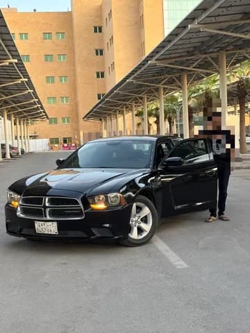 Used Dodge Charger 3.6L SXT Mid Option 2013 Used Dodge Charger 3.6L SXT Mid Option 2013 used_cars.forSale