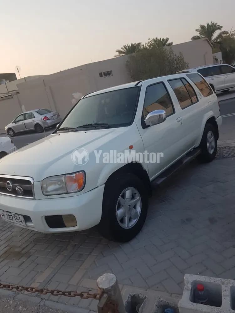 Used Nissan Pathfinder 3.5L SL 4WD 2005