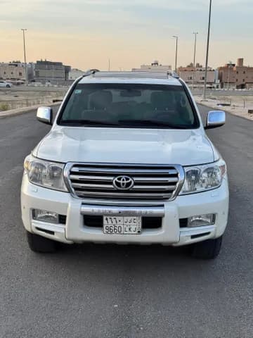 Used Toyota Land Cruiser 2011