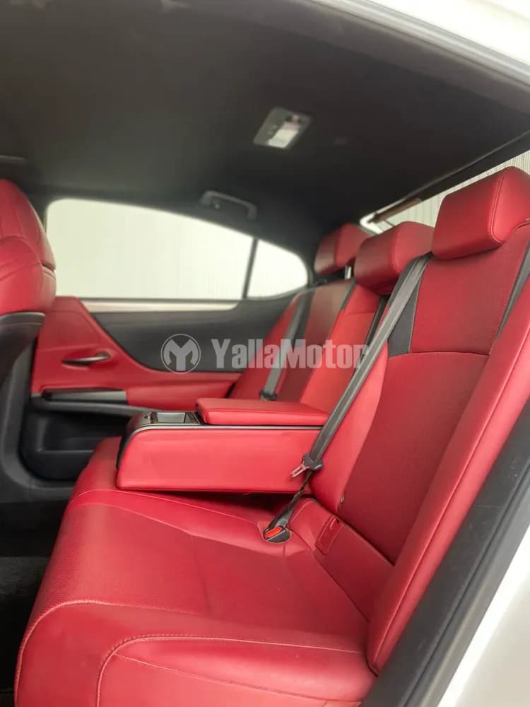 Used Lexus ES 350 4 door 3.5L 2019