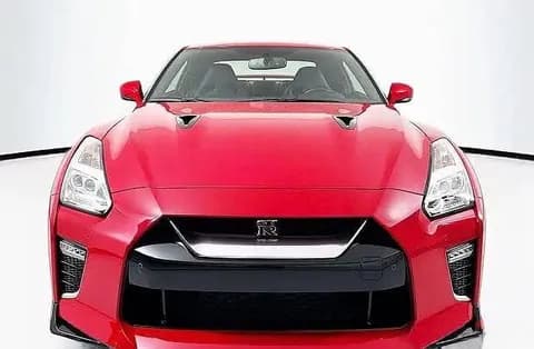 Used Nissan GT-R 2021