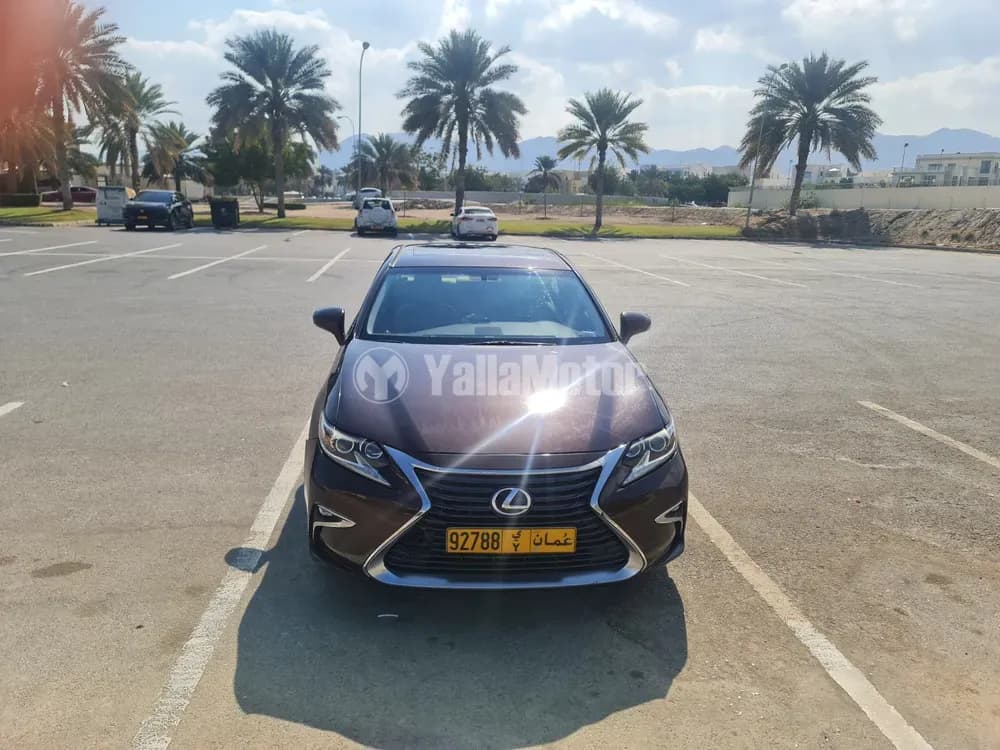Used Lexus ES 350 4 door 3.5L 2016