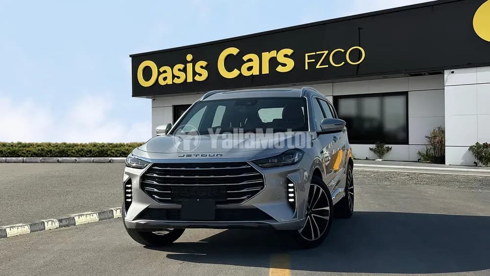 مستعملة جيتور X70 Plus 1.6T Luxury 7 Seater 2024