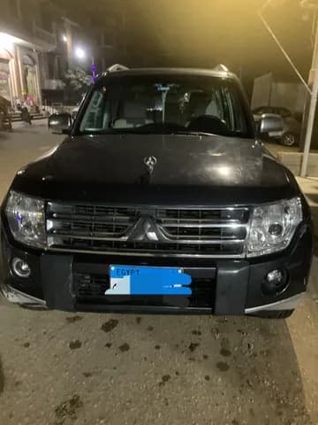 ميتسوبيشي باجيرو 3.0L GL 5 Door 2009 مستعملة ميتسوبيشي باجيرو 3.0L GL 5 Door 2009 مستعملة للبيع