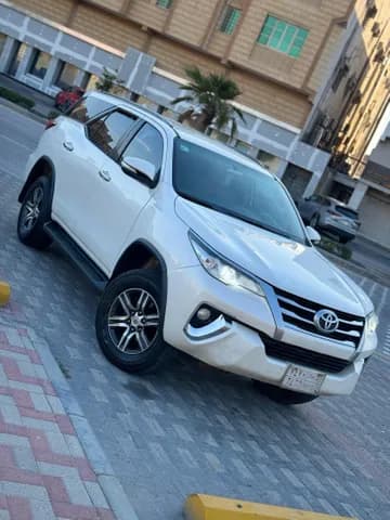 Used Toyota Fortuner 2015