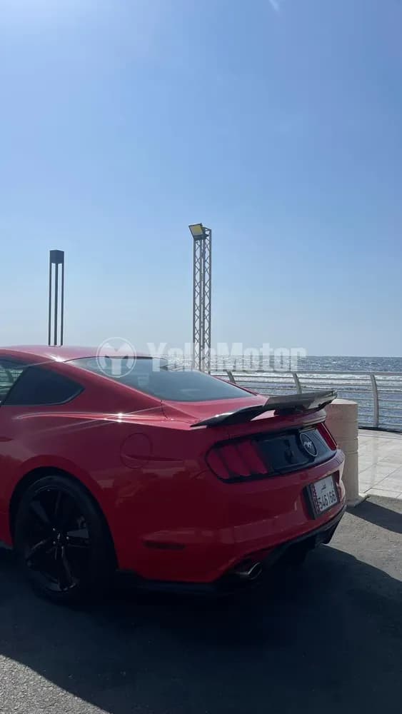 فورد موستانج 2.3L إيكوبووست كوبيه 2016 مستعملة