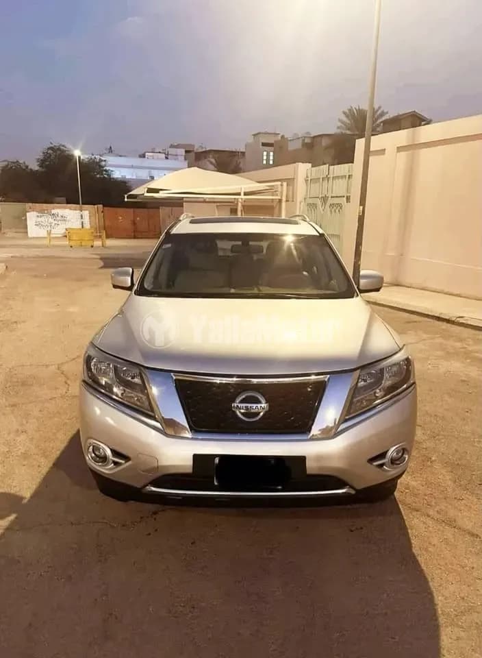 Used Nissan Pathfinder 2013