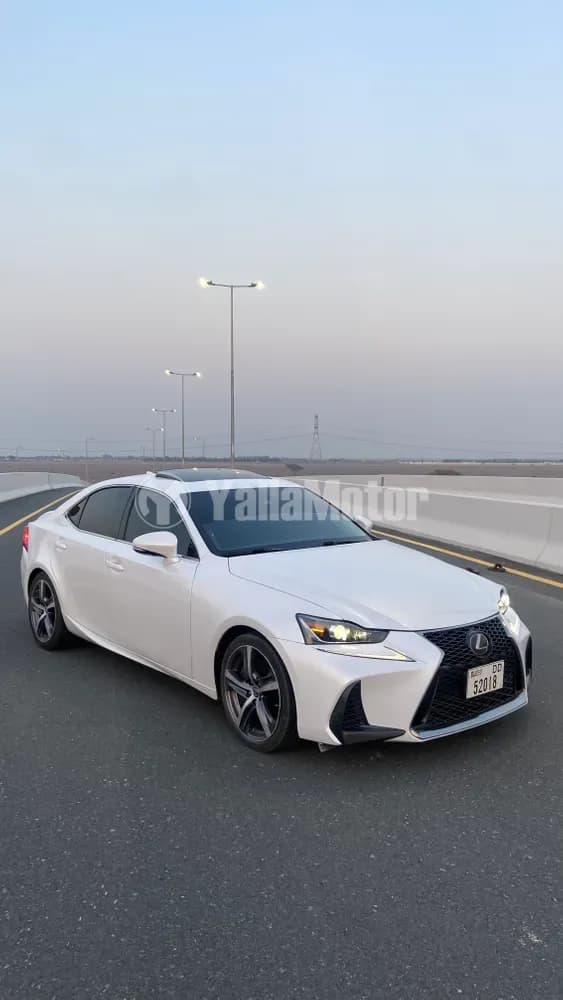 Used Lexus IS 300 4 door 3.0L 2018