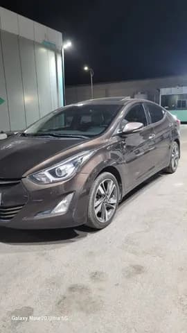 Used Hyundai Elantra 2015