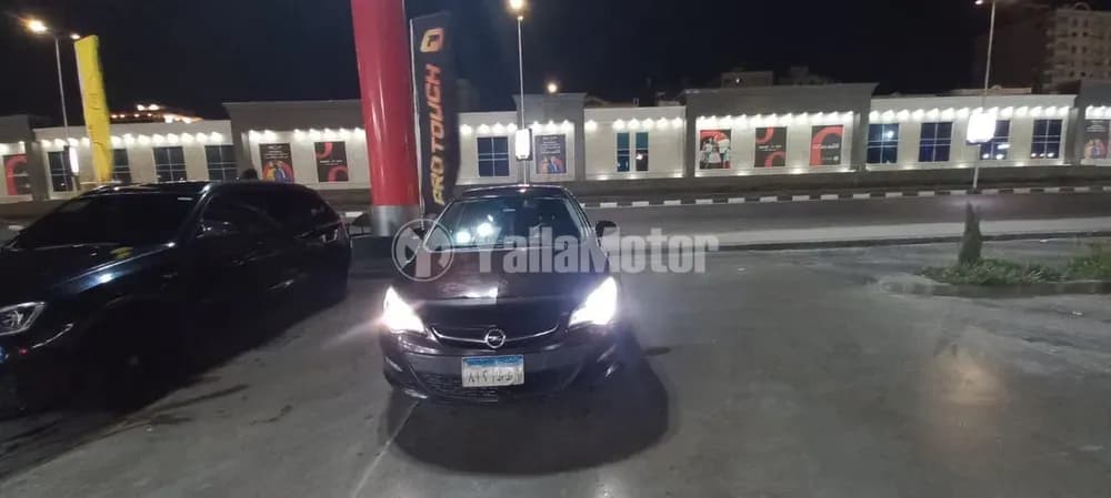 Used Opel Astra Cosmo 2016