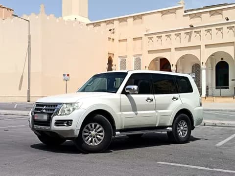 ميتسوبيشي باجيرو 3.5L GLS 5 Door 2015 مستعملة ميتسوبيشي باجيرو 3.5L GLS 5 Door 2015 مستعملة used_cars.forSale