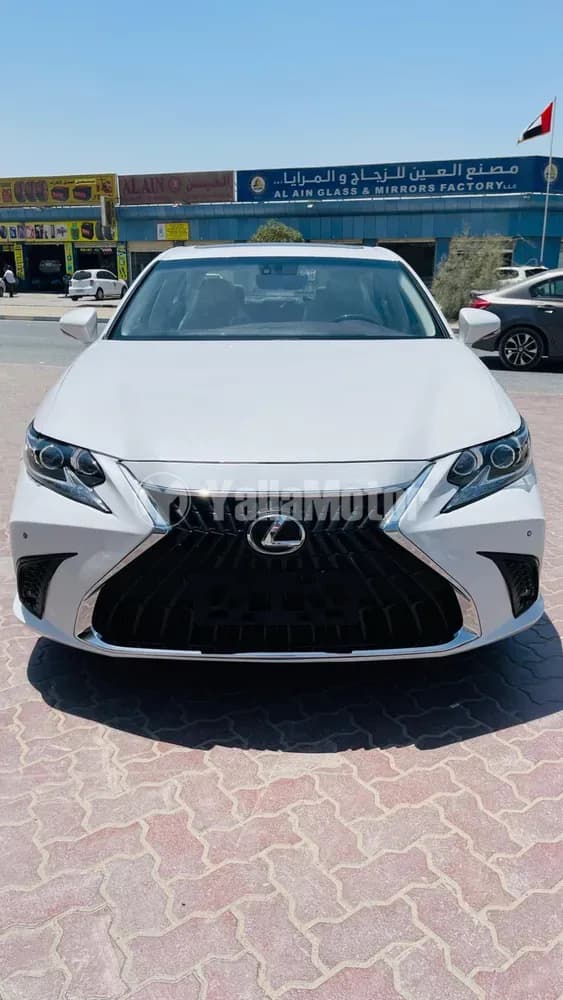 Used Lexus ES 350 2016