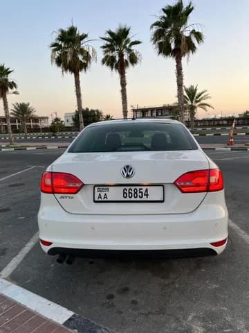 Used Volkswagen Jetta 2.0L Sedan 2013 Used Volkswagen Jetta 2.0L Sedan 2013 used_cars.forSale