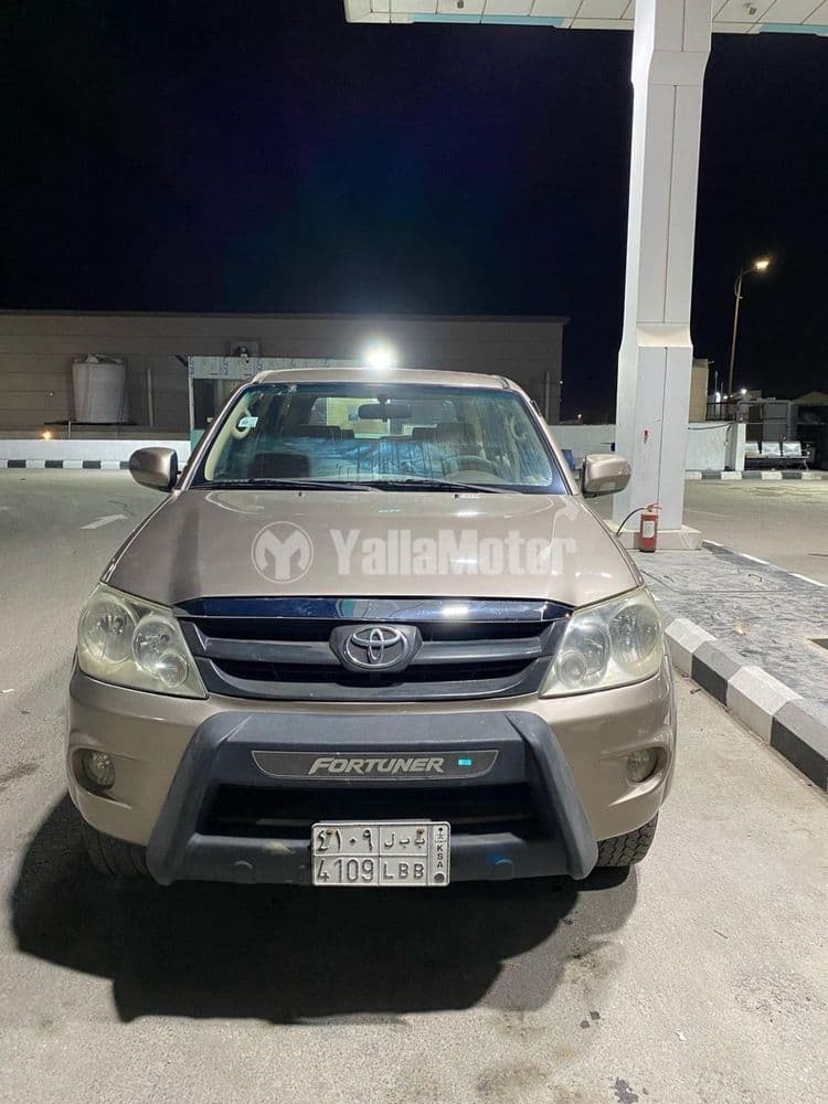 Used Toyota Fortuner 2007