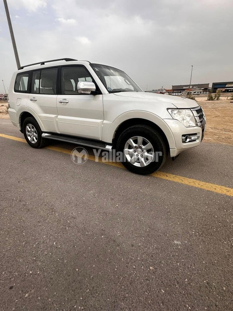 Used Mitsubishi Pajero 2016