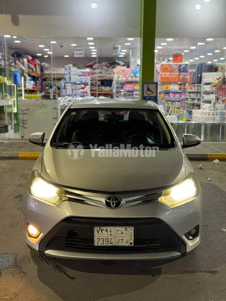 Used Toyota Yaris 2015