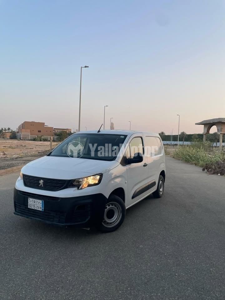 Used Peugeot Partner 2023