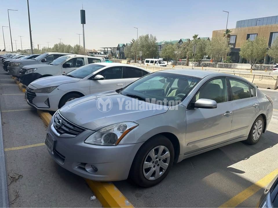 Used Nissan Altima 2010