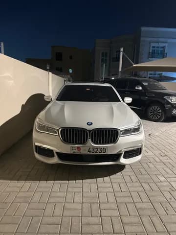 مستعملة بي إم دبليو الفئة السابعة 730Li 2017 مستعملة بي إم دبليو الفئة السابعة 730Li 2017 used_cars.forSale