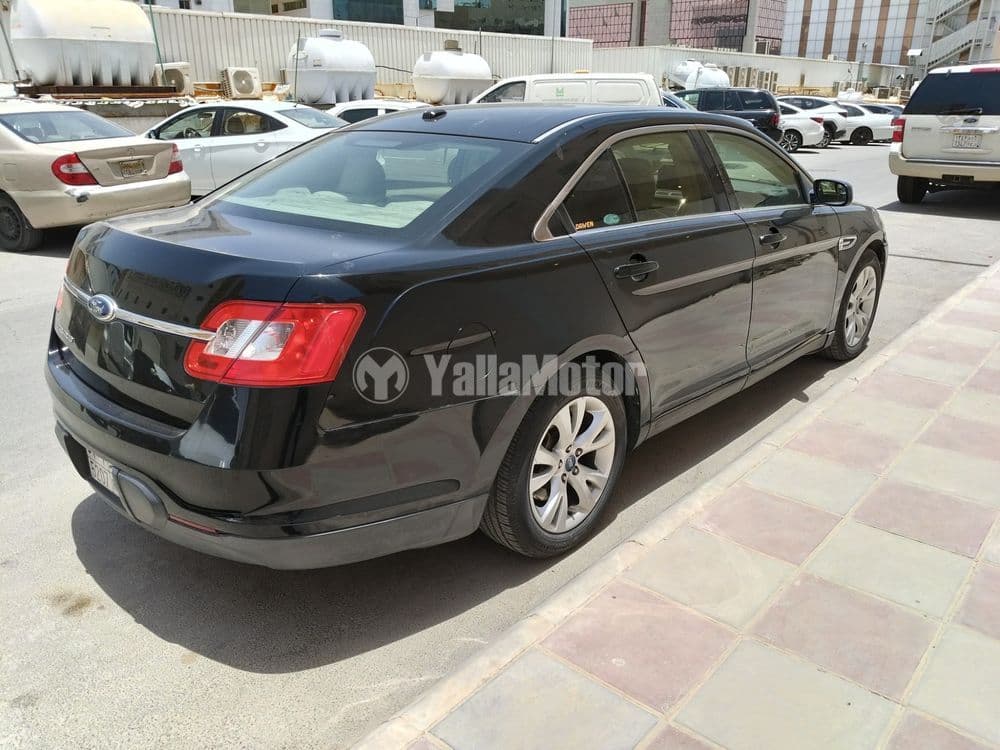 Used Ford Taurus 3.5L AWL 2012
