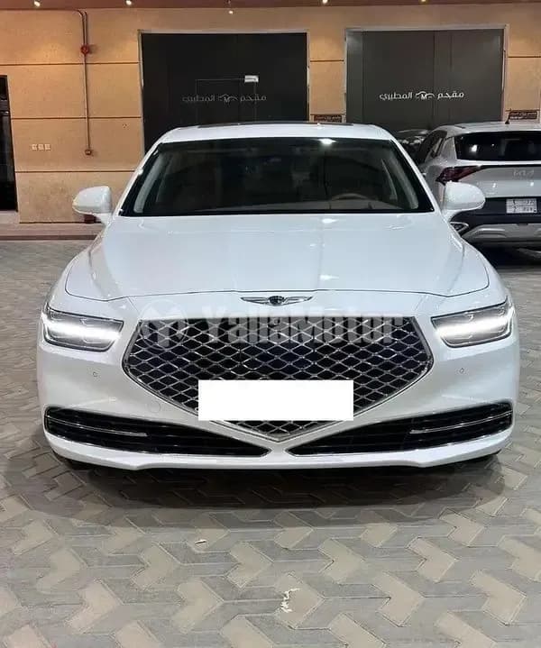 Used Genesis G90 2021