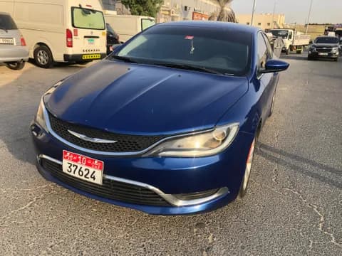 كرايسلر 200 2.4L 2015 مستعملة كرايسلر 200 2.4L 2015 مستعملة used_cars.forSale