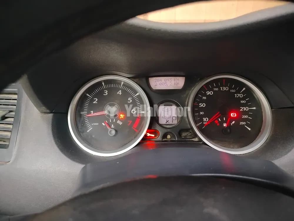 Used Renault Megane 1.6L LE 2009