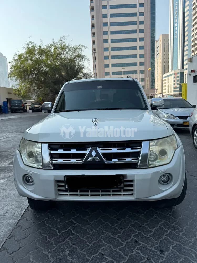Used Mitsubishi Pajero 3.5L 5 Door Full 2013