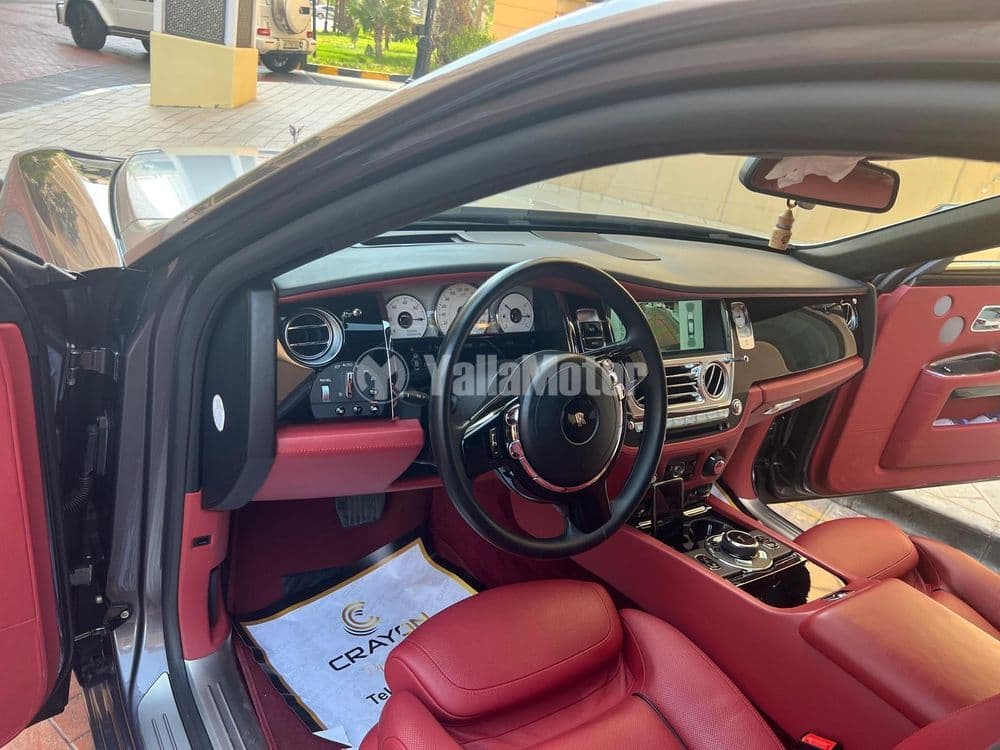 مستعملة رولز رويس غوست 6.6L Black Badge 2015