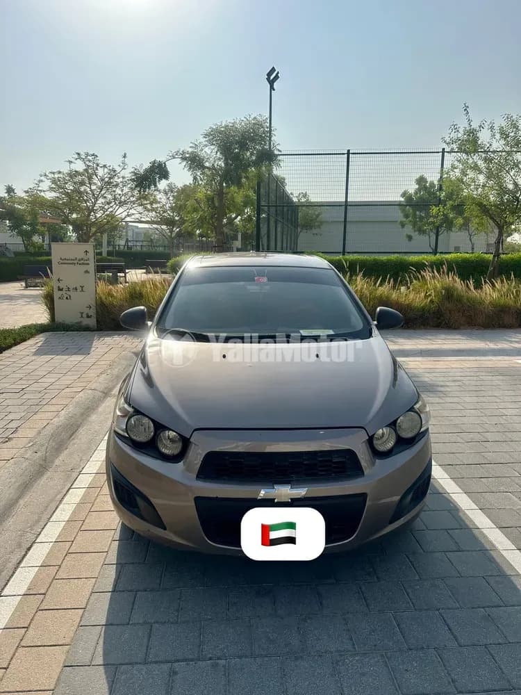 Used Chevrolet Sonic 1.6 LS Sedan 2014