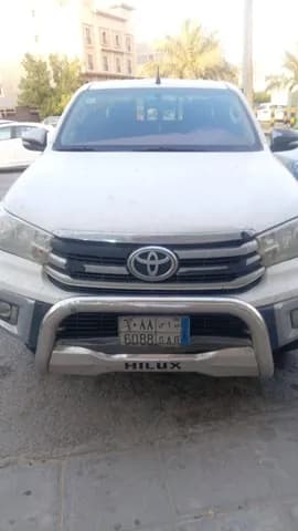 Used Toyota Hilux 2011