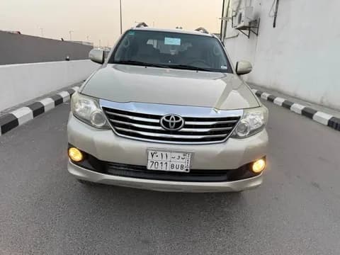 Used Toyota Fortuner 2012