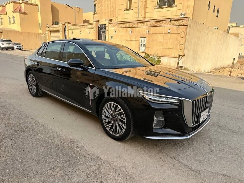 Used Hongqi Ousado 2024